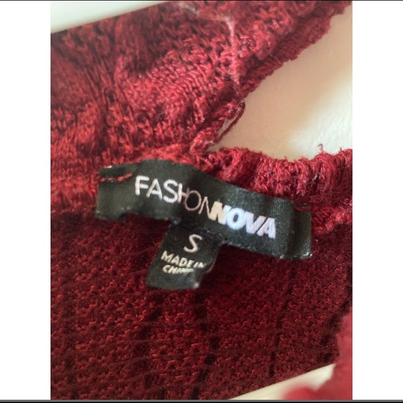 BURGUNDY KNIT SWEATER WITH OPEN SHOULDER - Picture 5 of 5